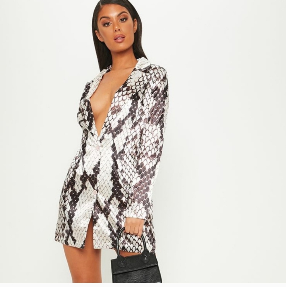 Pretty Little Thing Jacket Dress